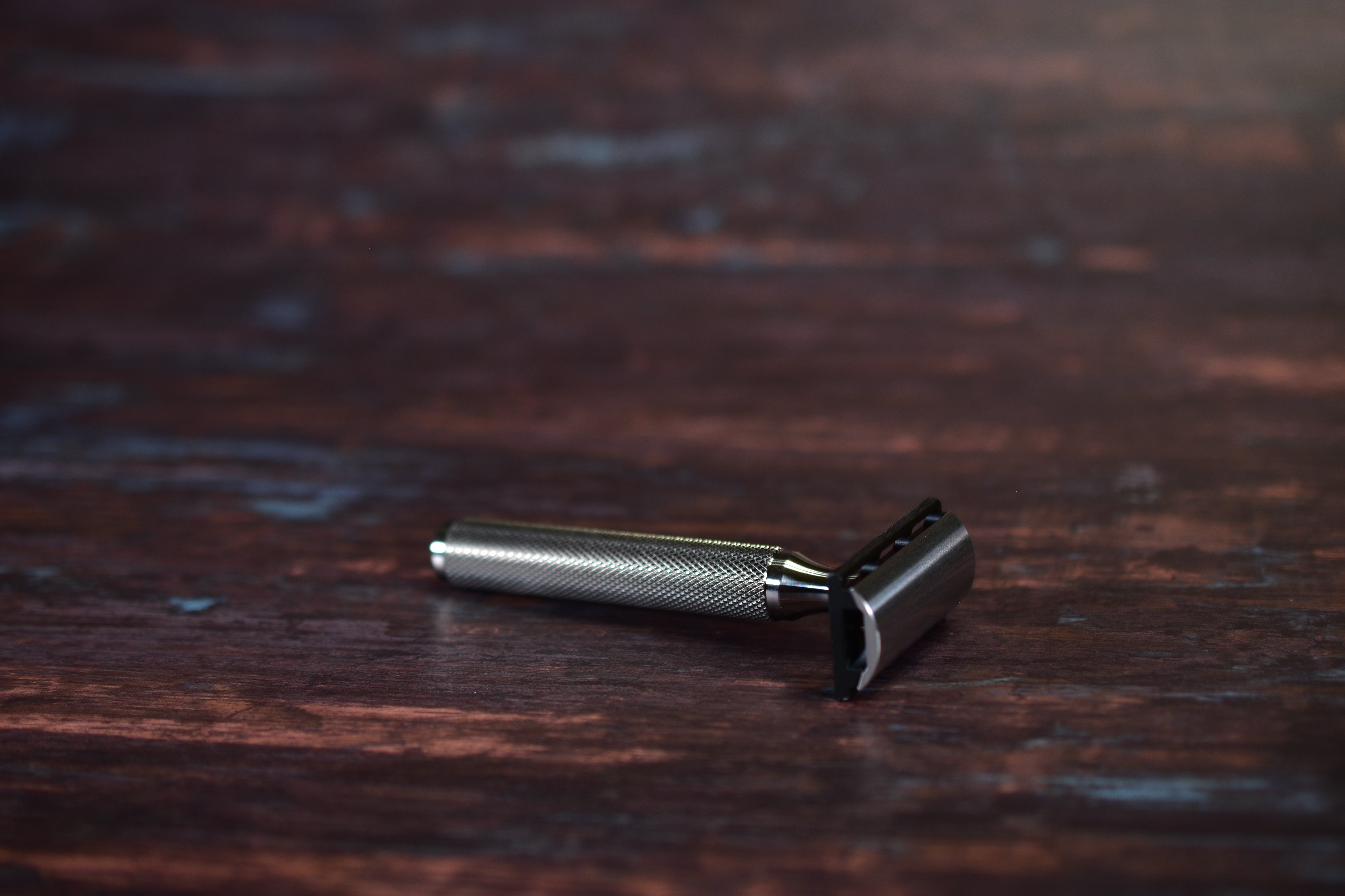 Mechanuical Razor CNC-Machined Safety Razors