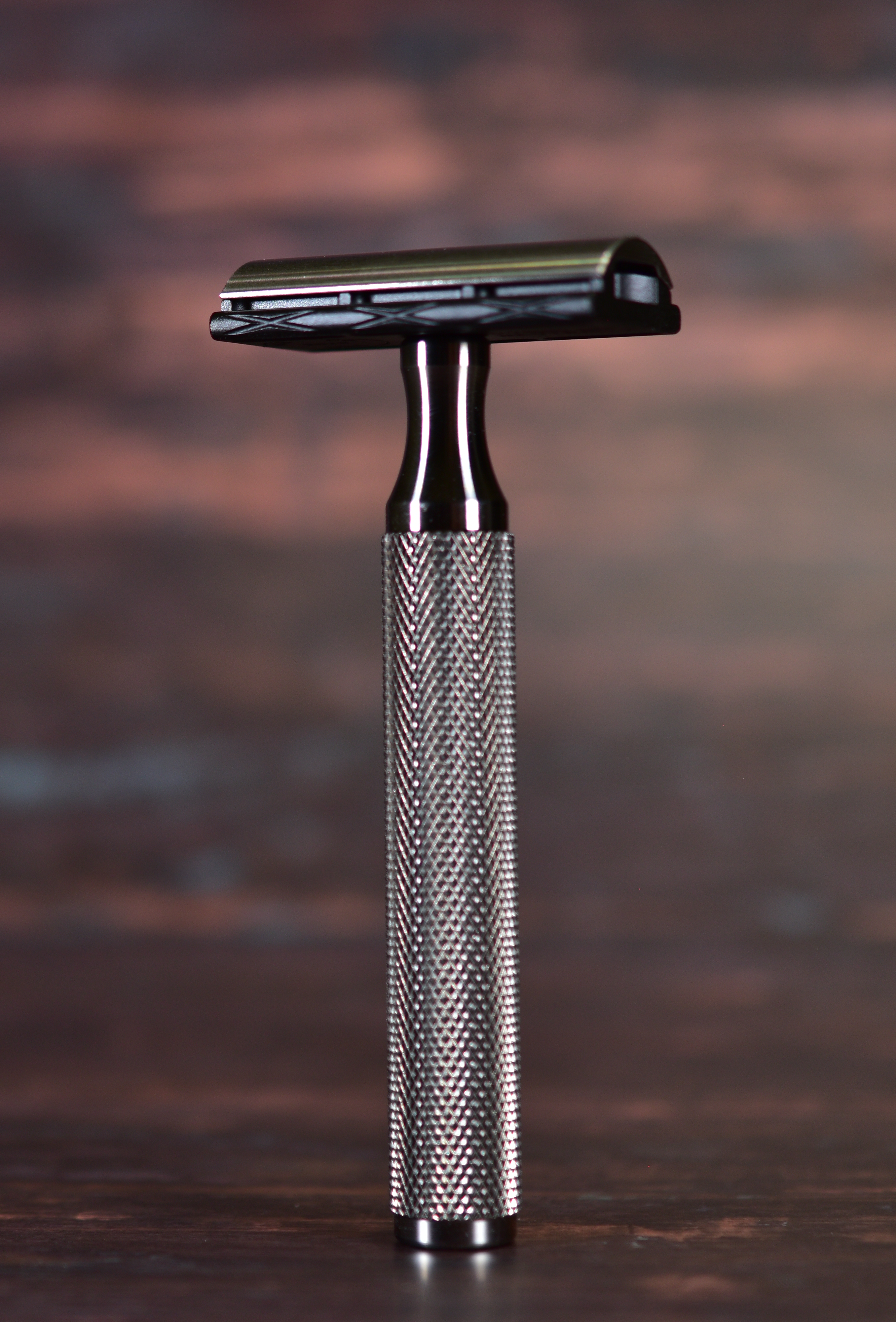 New Razor Companies Haircut and Shave Company - American-Made Double-Edged Safety Razors